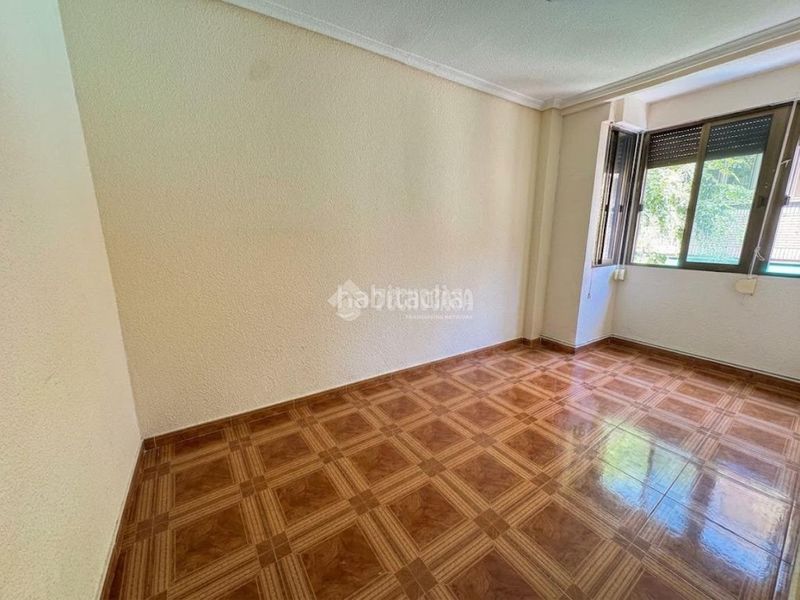 Foto 0bab0c6d-481b-4daa-a19b-7700554dc812. Piso  en venta en Fuente del Berro Madrid