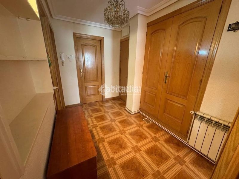 Foto 1e66bce2-c7ae-4e69-8b1a-d84788c456d1. Piso  en venta en Fuente del Berro Madrid