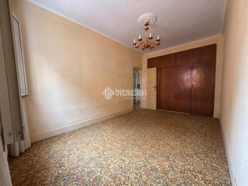 Foto 495d6cbc-fb5c-4b97-a6a6-554c9e4c13a1. Pis amb calefacció aparcament a Fuente del Berro Madrid