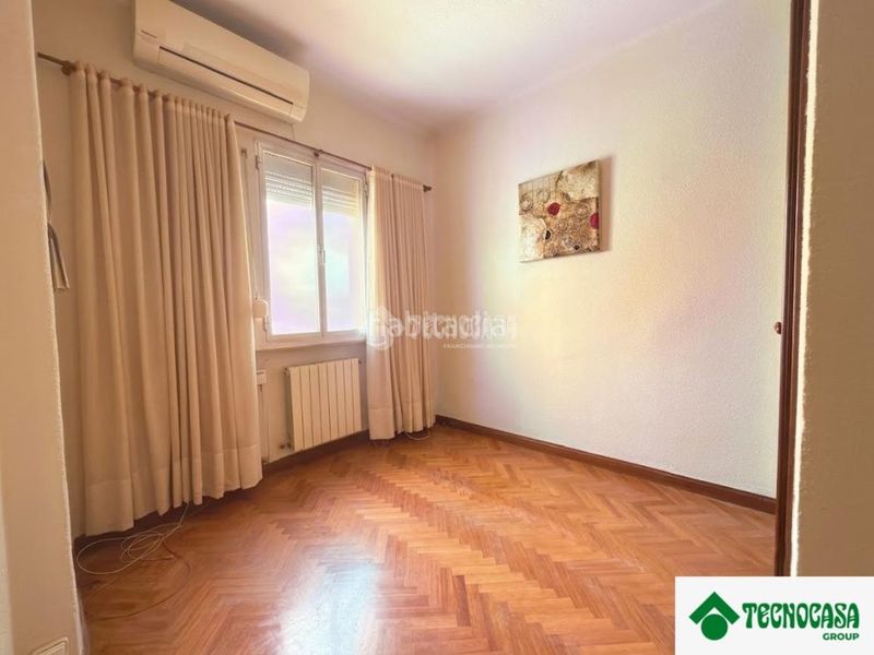 Foto 8803a0ac-f2ca-4e57-b3d2-a281ff32b6b2. Piso  en venta en Fuente del Berro Madrid