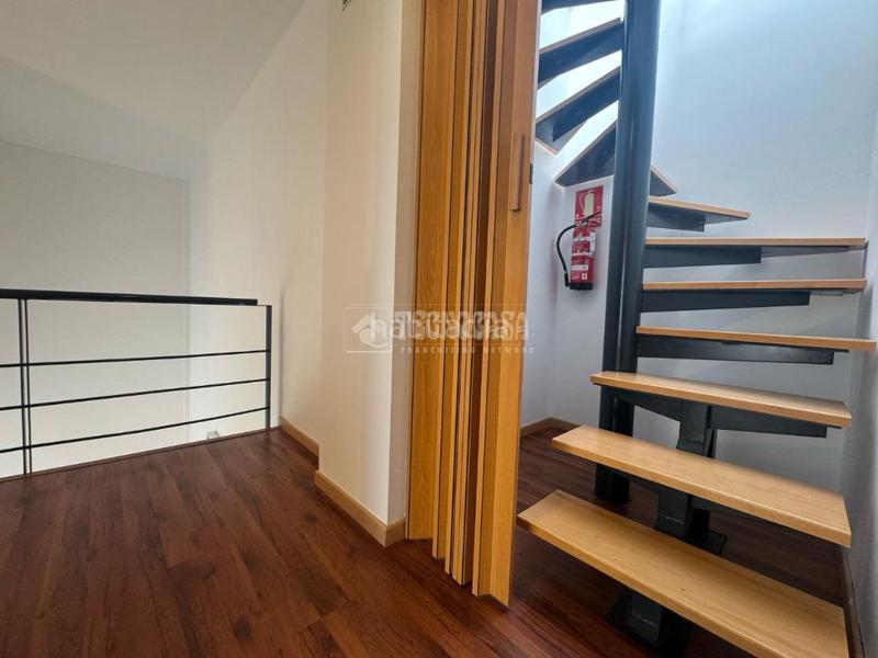 Foto 55474a01-5ab7-4297-8228-8e39086a46c2. Loft amb calefacció aparcament a Simancas Madrid