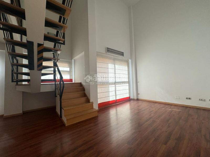 Foto ead755ee-0fb7-4ec7-b33c-1db28f747a13. Loft amb calefacció aparcament a Simancas Madrid