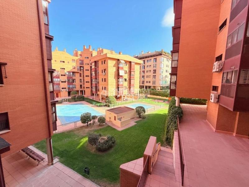 Foto 634258f9-b81a-4ed2-8fa5-ef31f08ea36b. Affitto appartamento con riscaldamento parcheggio in Madrid