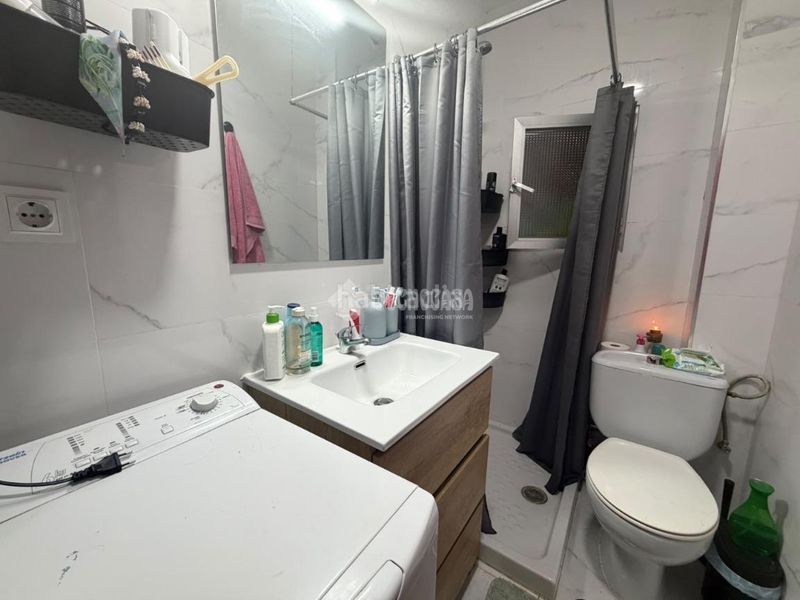Foto 471a3e4e-5f40-40e9-885d-eb7a3dd83220. Etagenwohnung in Canillejas Madrid