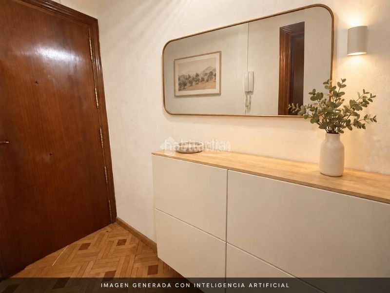 Foto 50c57b07-0e8f-48f7-b747-20581a2ca5f7. Etagenwohnung in Canillejas Madrid