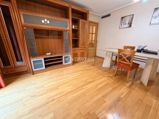 Flat  Calle san romualdo. Piso en venta en madrid