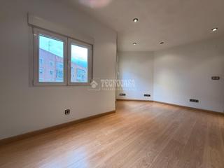 Pis  Calle ngel de la guarda. Piso en venta en madrid