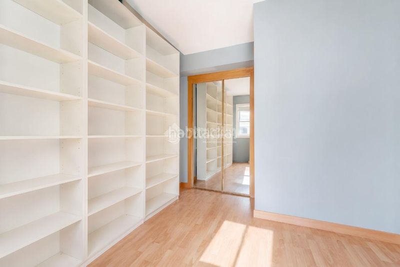 Foto b31da1c2-32fb-4a98-aa28-338b9066daa7. Duplex in Aravaca Madrid