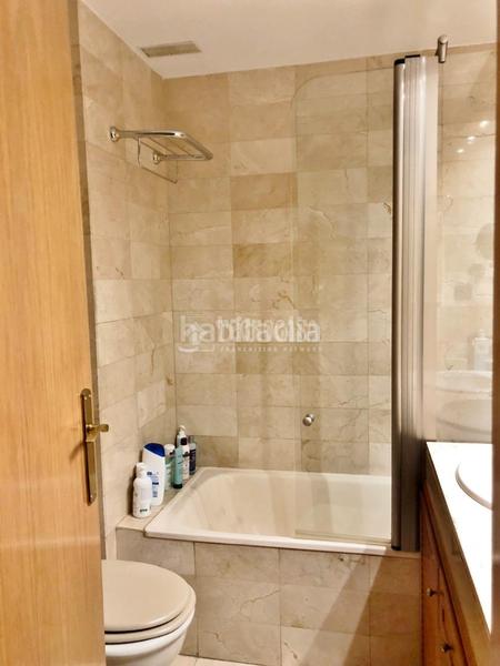 Foto 38d01e3a-a7dd-4762-a9c0-ca87a9ead7aa. Location appartement avec piscine dans Sector B Boadilla del Monte