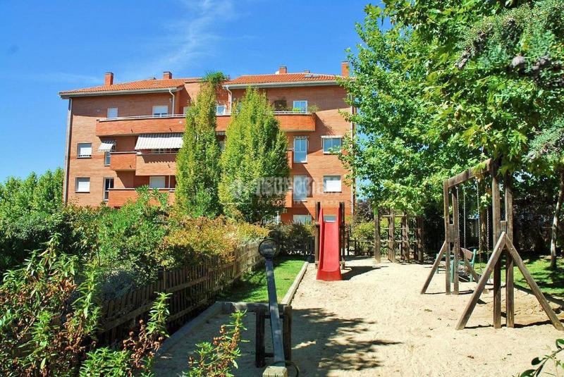 Foto 6eccfbd3-7898-4735-b5a9-ca755268801f. Rent flat with pool in Sector B Boadilla del Monte