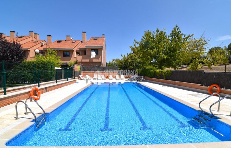 Foto 8d3a82c7-4a31-4660-be2c-716c2359fc63. Flat in Sector B Boadilla del Monte