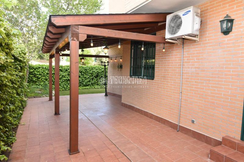 Foto a9d28781-c376-4571-a034-0979855bbe38. Flat in Sector B Boadilla del Monte