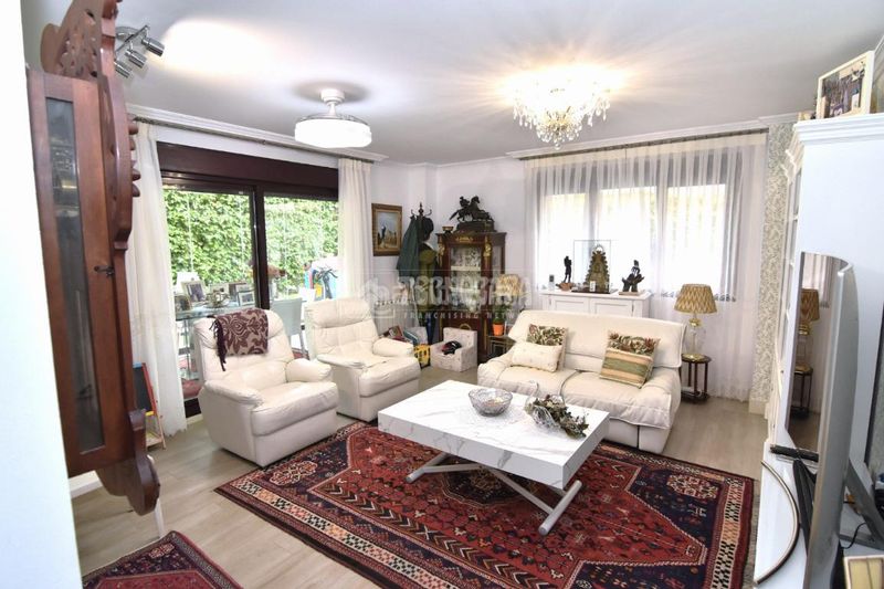 Foto 58c7b49a-0ecc-4a04-9077-4599d6e22bf2. Flat with pool in Viñas Viejas Boadilla del Monte