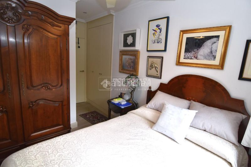 Foto f913b703-12a9-4458-acb0-b003fdd9da34. Flat with pool in Viñas Viejas Boadilla del Monte