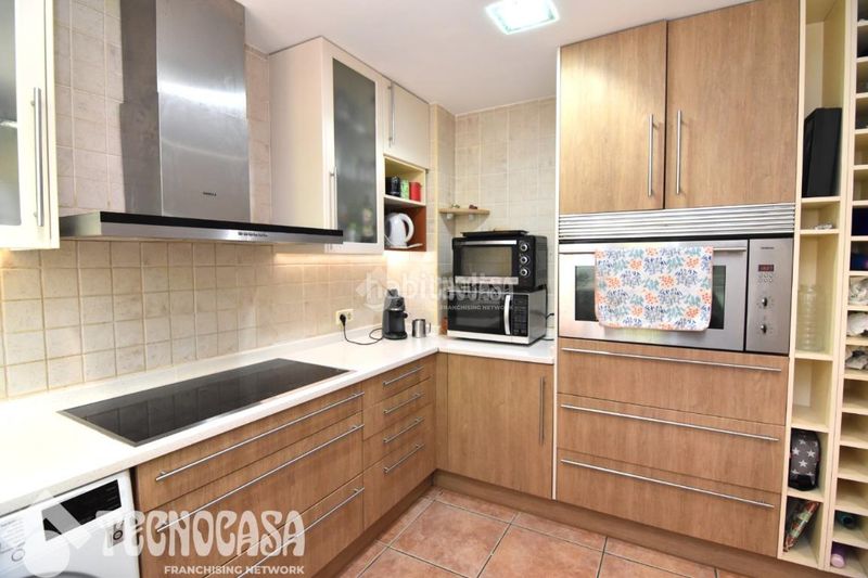 Foto 0eea429a-3d1e-406b-9a26-56c1d16ff2dc. Casa aparellada a Sector B Boadilla del Monte