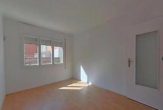 Appartement  Carrer del montseny. Piso alquilado en venta