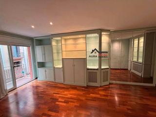 Piso en El Camp d´en Grassot i Gràcia Nova. Oportunidad en gràcia