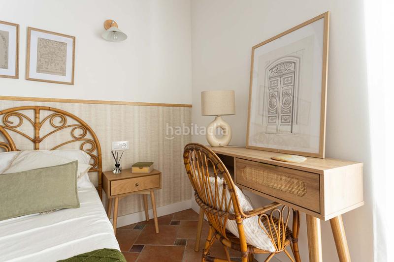 Foto 8292ebdb-4b97-42c1-99b0-b9333dcfa81a. Pis a Raval Barcelona