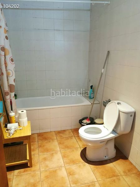 Foto d77c49c5-952c-412a-8cb3-bb7091ff26a6. Pis a Raval Barcelona