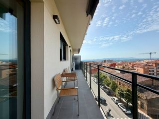 Pis  Carrer del bruc. Piso en esparreguera