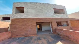 Maison jumelée à Camí de la bòria 9. Obra parada en venta en sant quintí de mediona
