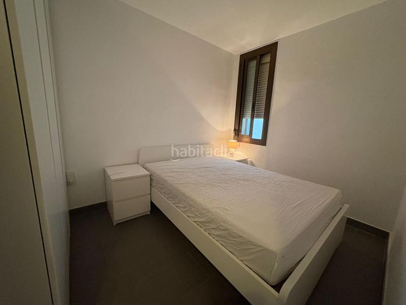 Foto eee8af6f-fbd8-489f-b117-7dfafb396473. Alquiler apartamento alquiler al lado del mar en La Pineda Castelldefels