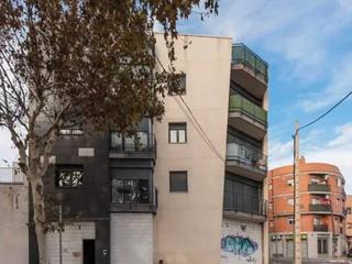 Local Comercial a Passeig de la panxita 22. Local comercial l´arboç