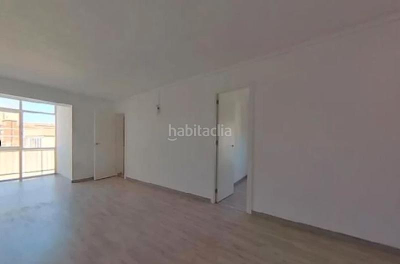 Foto 678fa401-9863-451b-8d21-57d98462837b. Piso  en venta con inquilinos en La Salut Barcelona