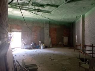 Rent Business premise in La Victoria. Local comercial diafano a pie de calle con 12 metros de fachada