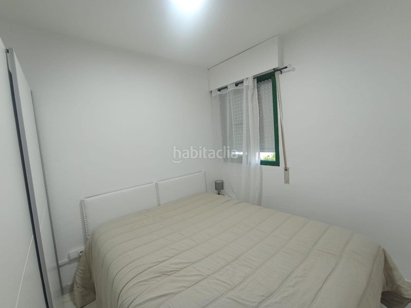 Foto 33b5df0f-c6f0-4f22-9ede-f2f4791a16ad. Rent flat in La Victoria Málaga