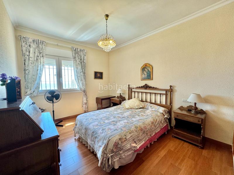 Foto 2192faf4-98e0-41e1-b2ff-7ec8faf41811. Chalet avec parking dans La Cala del Moral Rincón de la Victoria