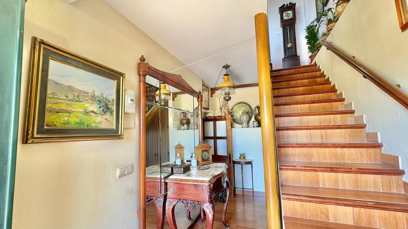 Foto a944ed52-a084-4e3b-b655-ba9c13358b84. Chalet avec parking dans La Cala del Moral Rincón de la Victoria