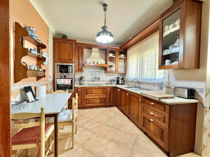 Foto a1199d0a-3e5f-4df0-9d0f-bcac65aa63b4. Chalet con parcheggio in La Cala del Moral Rincón de la Victoria