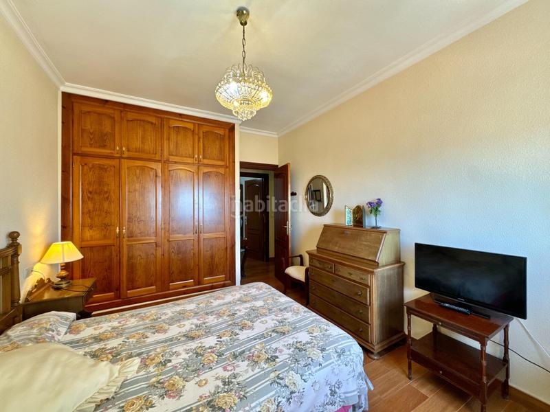 Foto f5eb33ec-d70c-4ff7-b484-9e139cbb182f. Chalet con parcheggio in La Cala del Moral Rincón de la Victoria