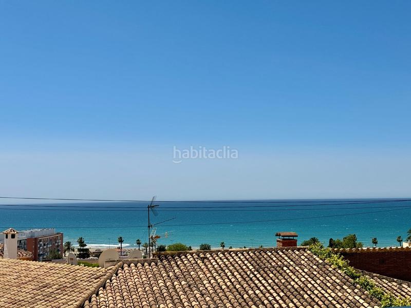 Foto eb7d1abf-9bd8-4786-97ae-8a033d819310. Xalet amb aparcament a La Cala del Moral Rincón de la Victoria