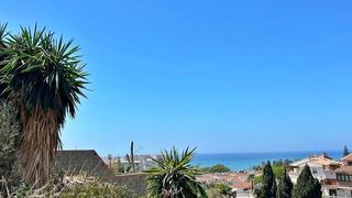 Terreny residencial a La Cala del Moral. Oportunidad única en la cala del moral! venta de parcela con gra