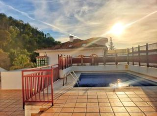 Location Appartement à La Victoria. Alquilamos por temporada hasta julio 2026.