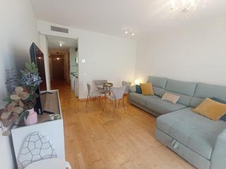 Alquiler Piso en El Molinillo - Capuchinos. Apartamento por temporada máximo junio 2026