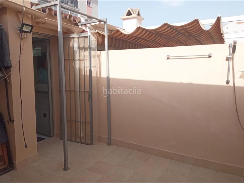 Foto 23be495b-3020-4bb5-a666-c626c38f4ebf. Casa adosada precioso chalet adosado en conde ureña con garaje. en Málaga