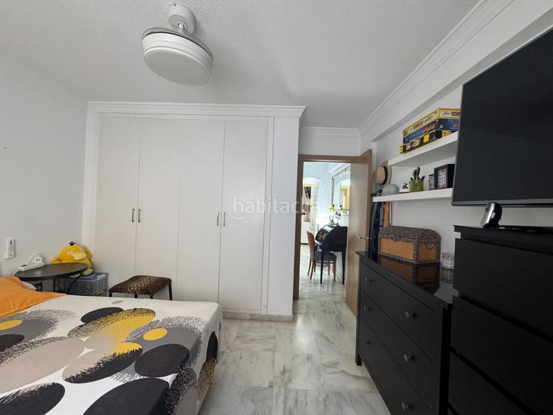 Foto ea11c58c-0d9e-4963-917b-23545f8ef8e8. Casa adosada precioso chalet adosado en conde ureña con garaje. en Málaga