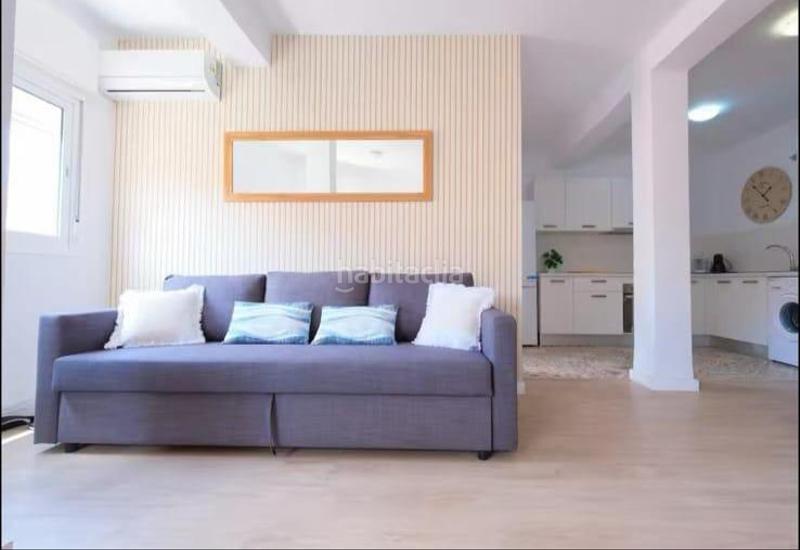 Foto 545c6048-9cdd-430d-915e-e48d4646d1bf. Piso apartamento ideal inversión en Los Castillejos - La Trinidad Málaga