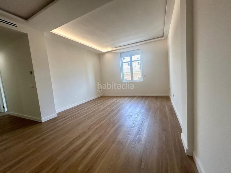 Foto d510bd52-d757-48cc-b393-a82b321f858b. Piso exclusivo piso reformado centropuerto en Ensanche Centro - Puerto Málaga