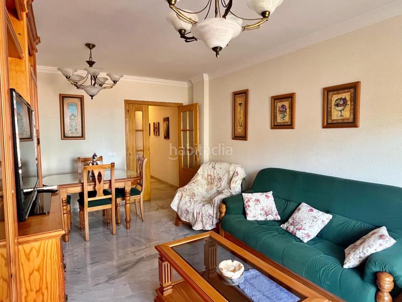 Foto 5c44bc7f-6fc4-4770-a6b2-930c879cb061. Rent flat with parking pool in Poniente-Faro Torre del Mar