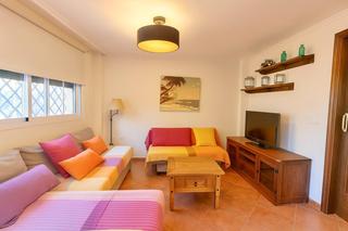 Chalet à Lo Cea. Exclusivo chalet en torre de benagalbón, rincón de la victoria