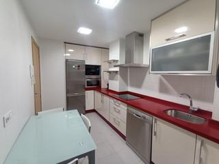 Location Appartement à Santa Isabel. Piso dúplex en alquiler larga temporada