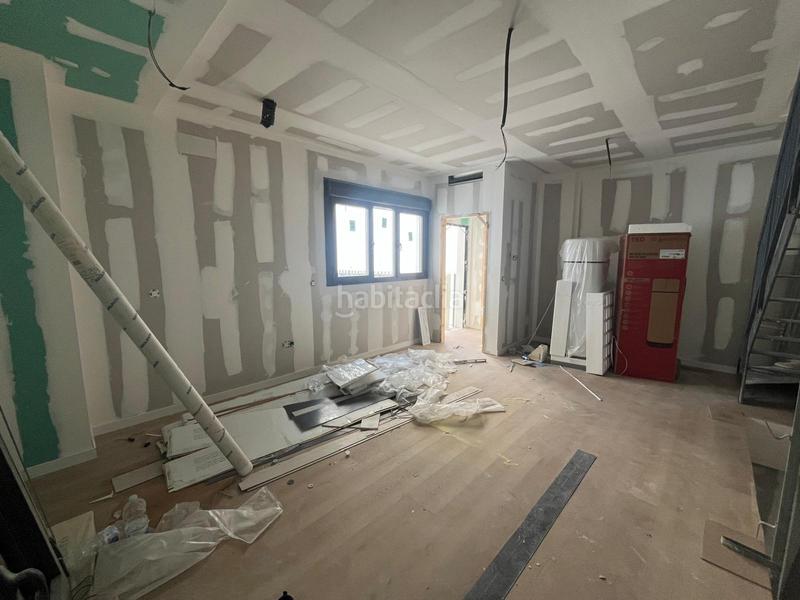 Foto a9988cf5-143d-4983-96cf-5dab98c2ec93. Ático estupendo ático dúplex a estrenar en pleno centro . en Málaga