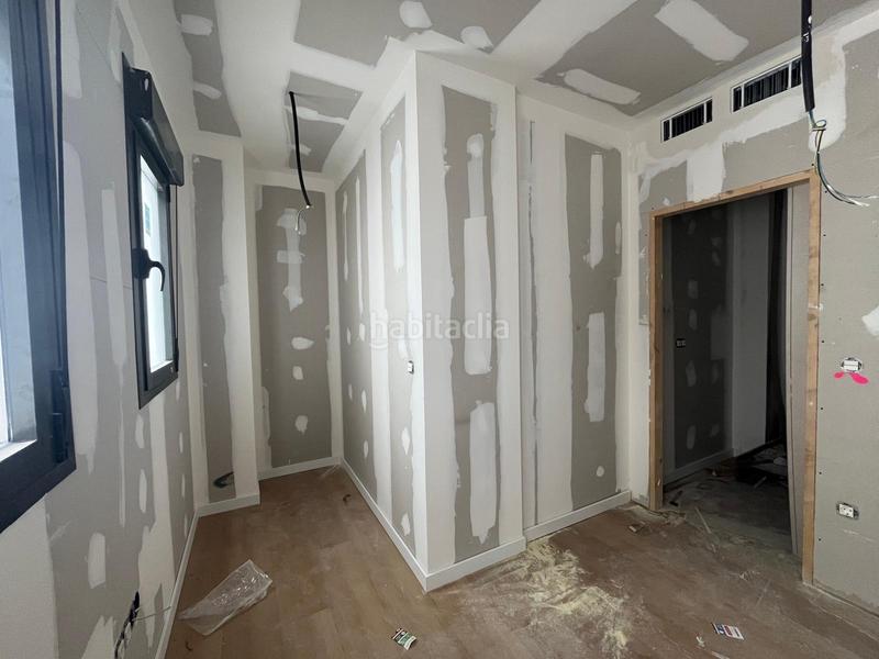 Foto fd91532b-afac-44d9-b3ff-da867a6d2b5e. Ático estupendo ático dúplex a estrenar en pleno centro . en Málaga