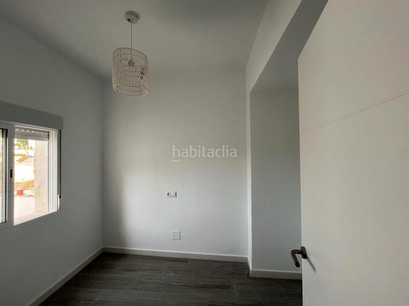 Foto f2902eda-a95b-40eb-9627-6baa9d2ba413. Rent flat in Conde de Ureña Málaga