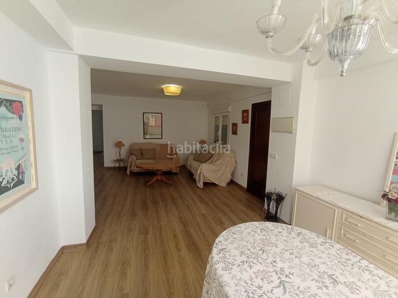 Foto 27ce5192-8b8c-44c0-a056-d98b4ed598d5. Pis a La Victoria Málaga