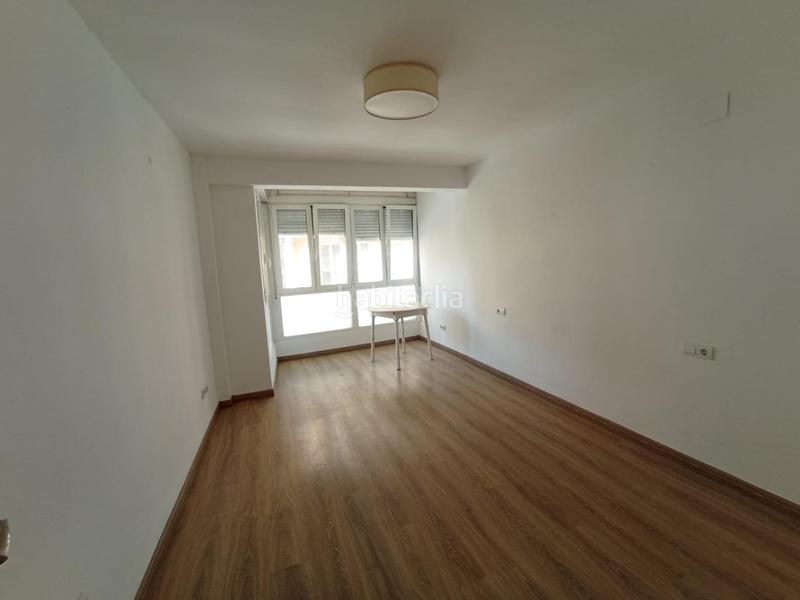 Foto 8a069d5e-0d35-4429-a57a-eb53068d8cf5. Pis a La Victoria Málaga